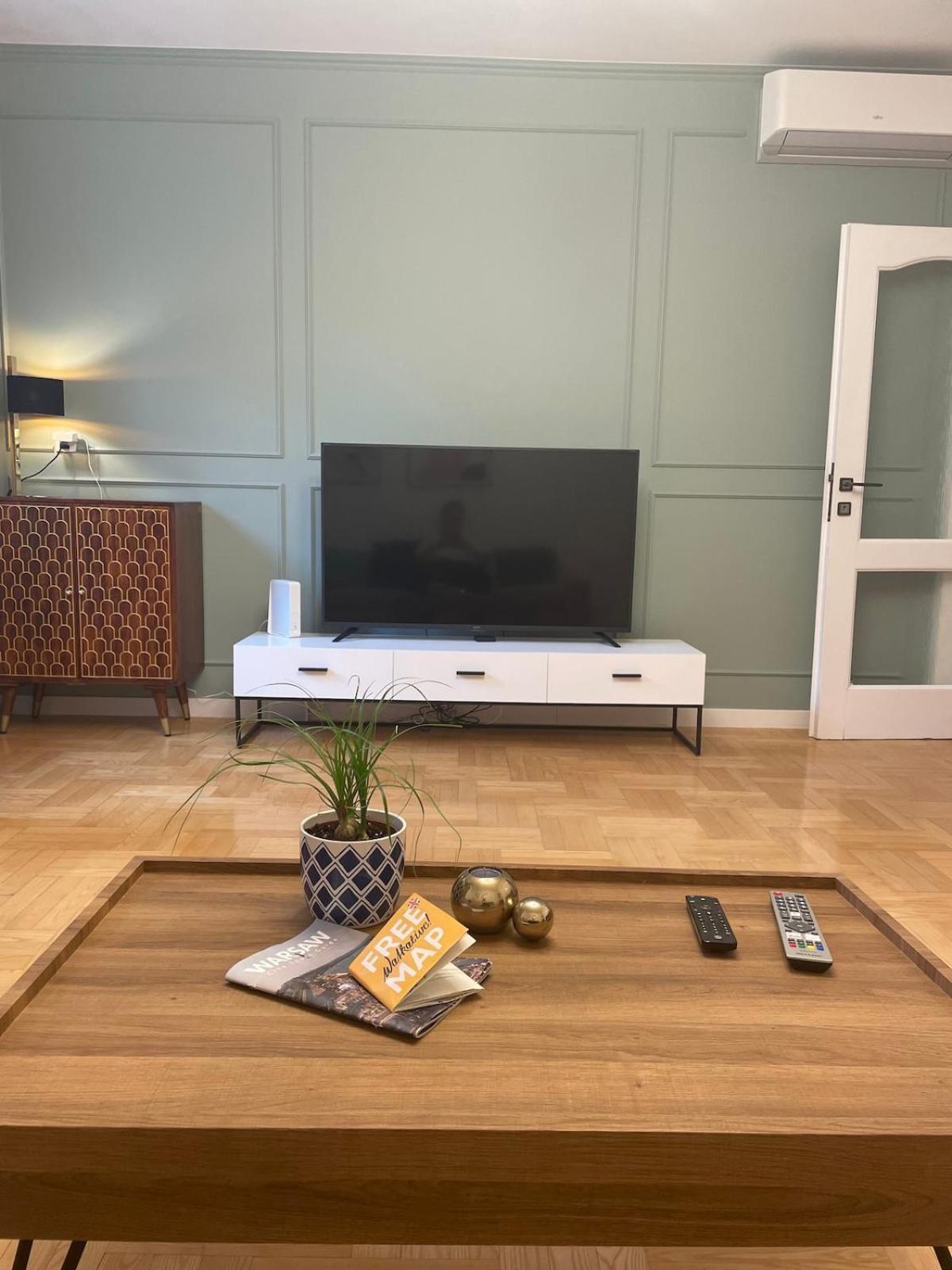 Amazing, Spacious In The Center! * Warszawa